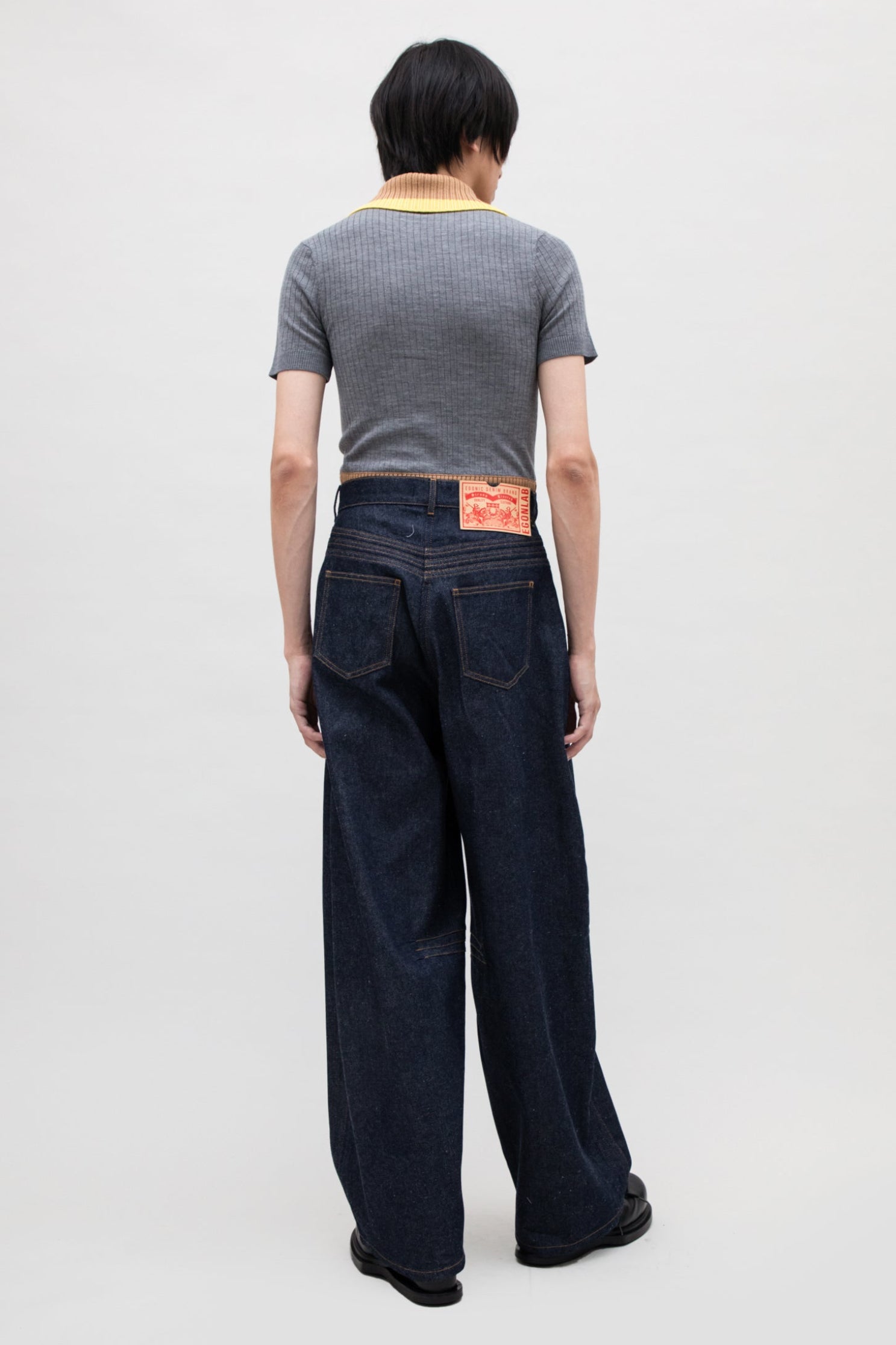 OVERSCALED DENIM