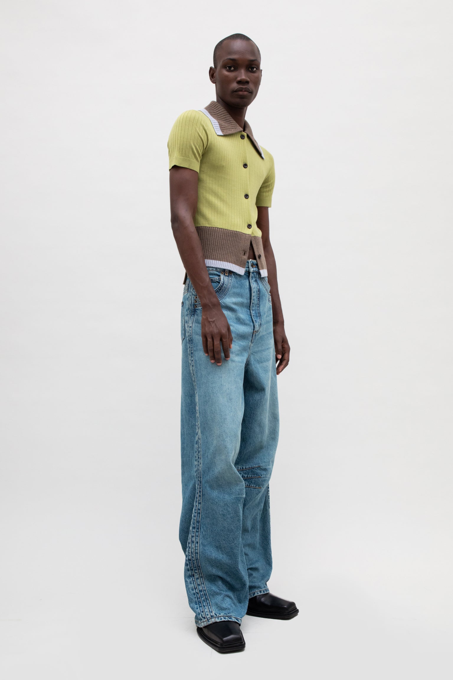 CONTRASTED RIBS KNIT POLO