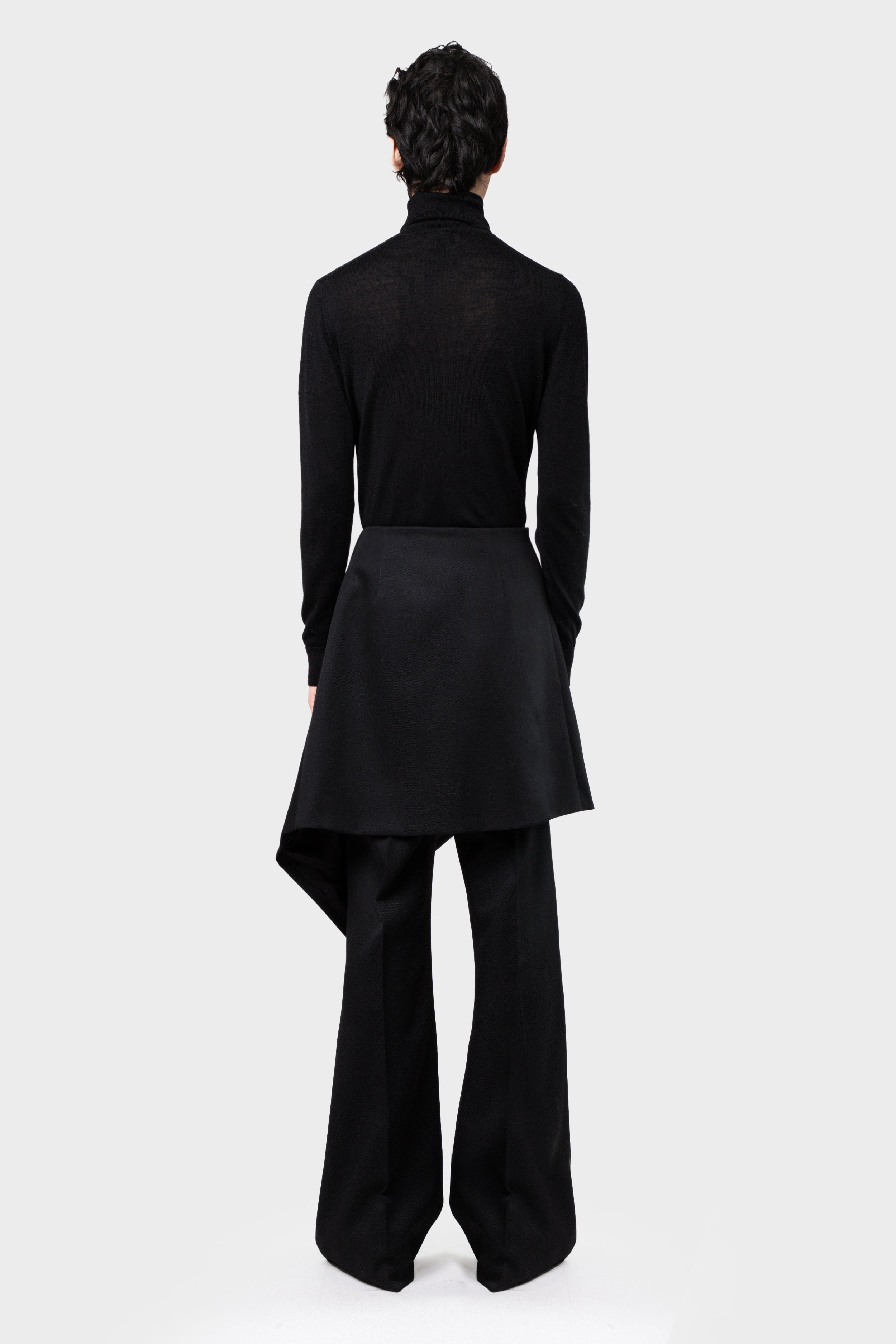 ASYMETRICAL SKIRT