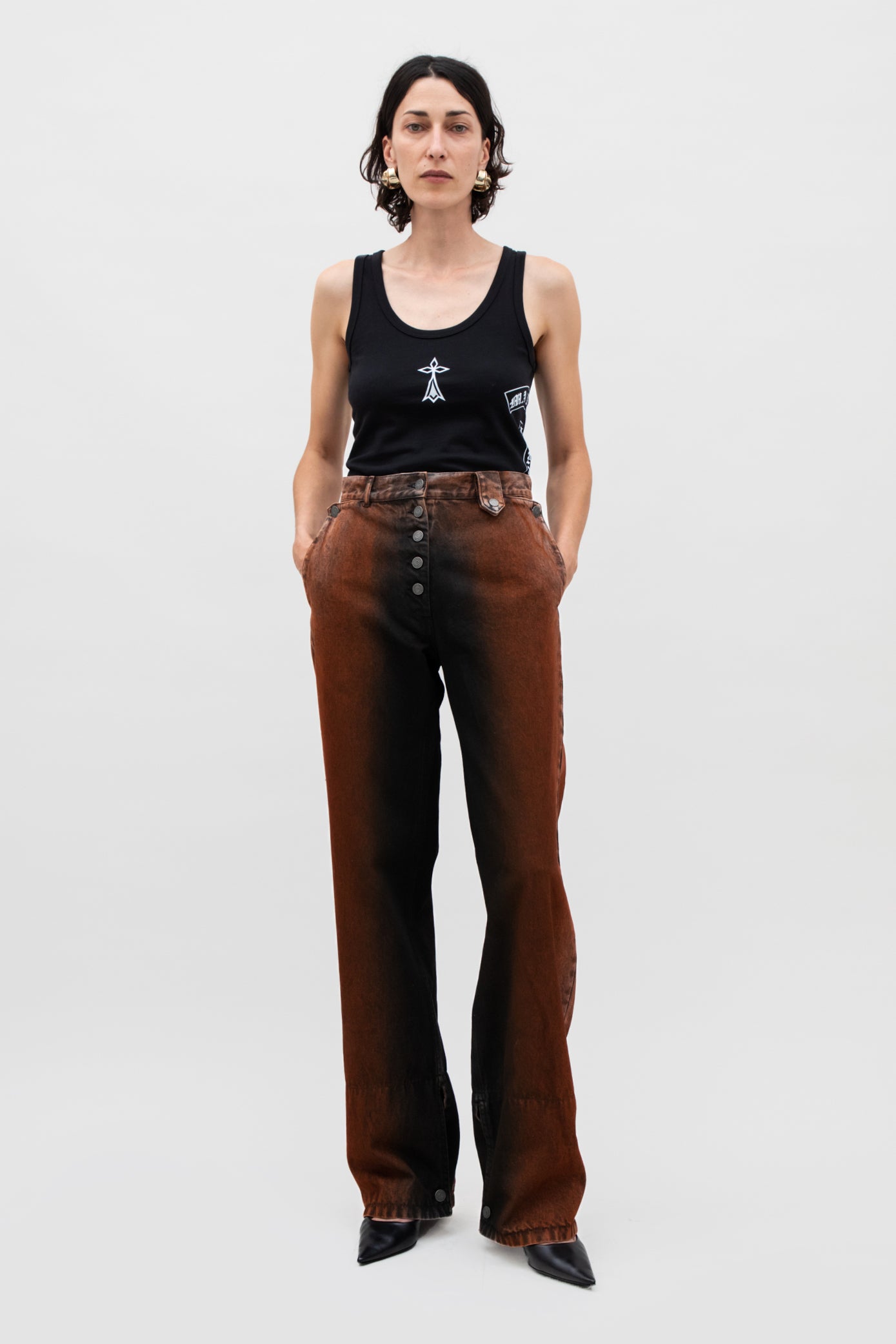 CONTRASTED HEM DENIM