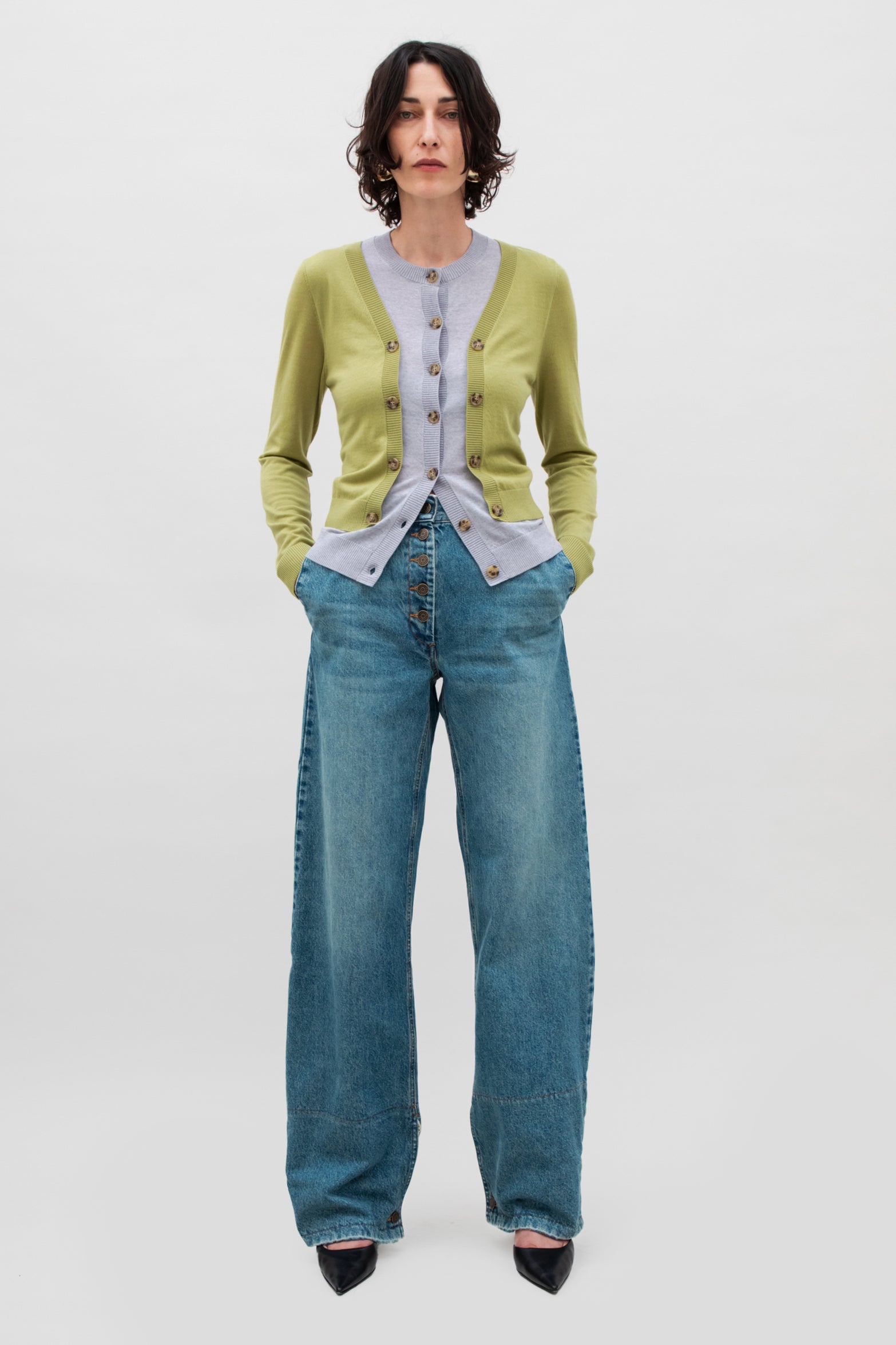CONTRASTED HEM DENIM
