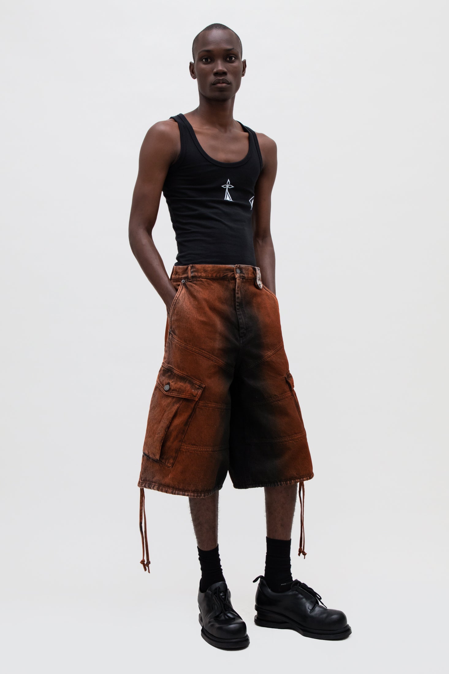 CARGO DENIM SHORT