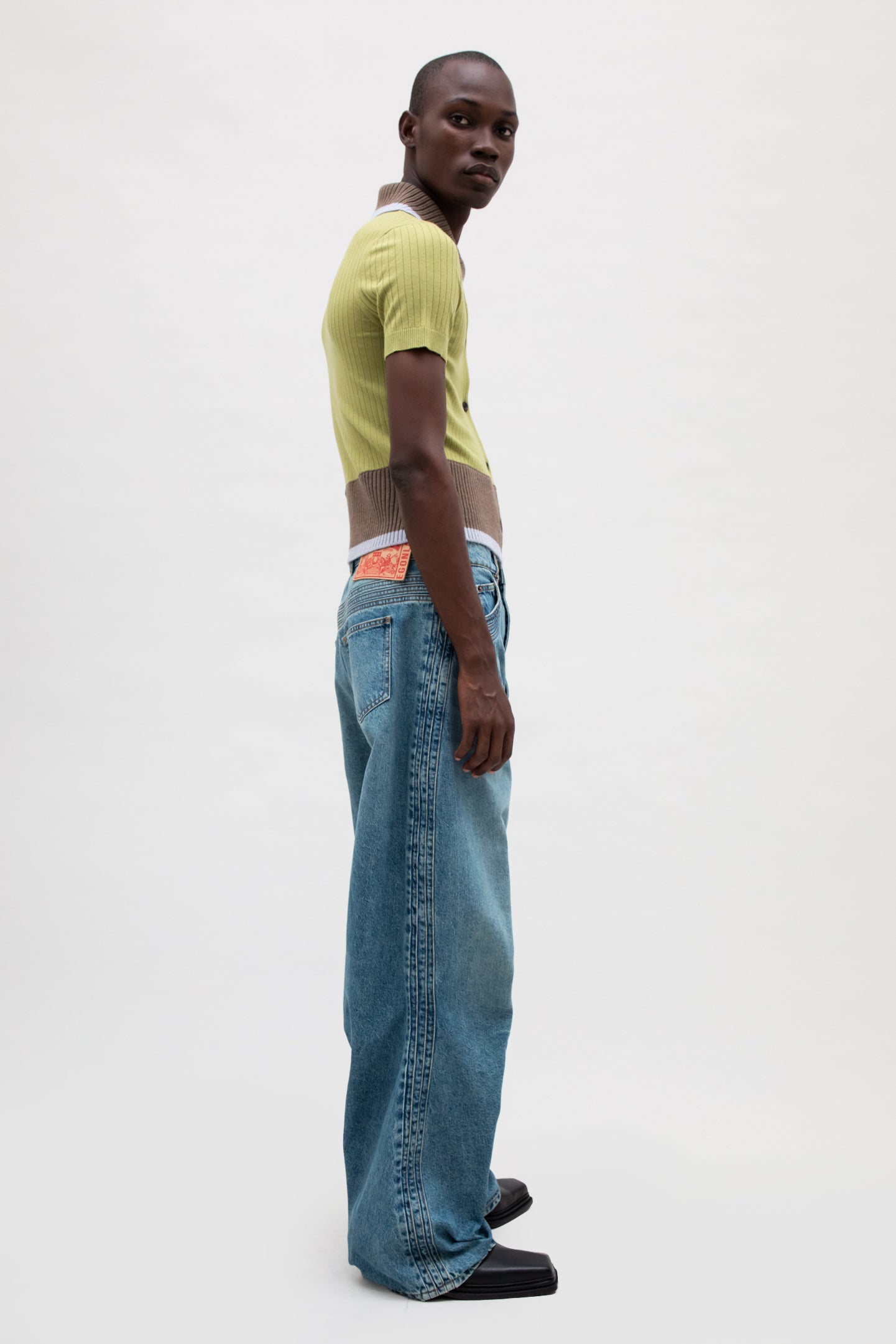 OVERSCALED DENIM