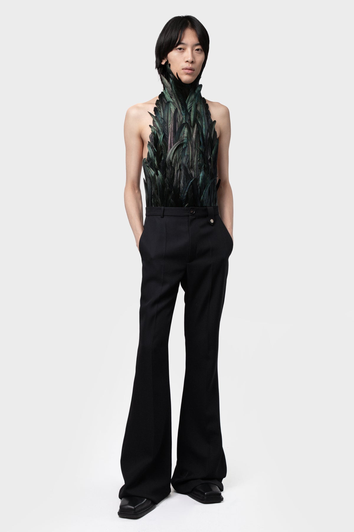 FEATHER TOP
