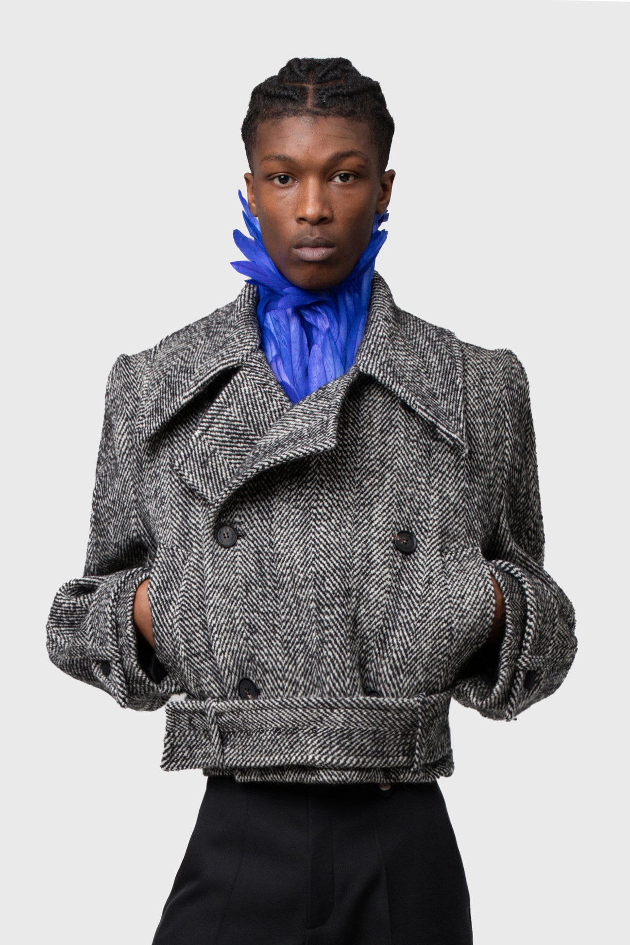 TAILORED RAGLAN CROP COAT