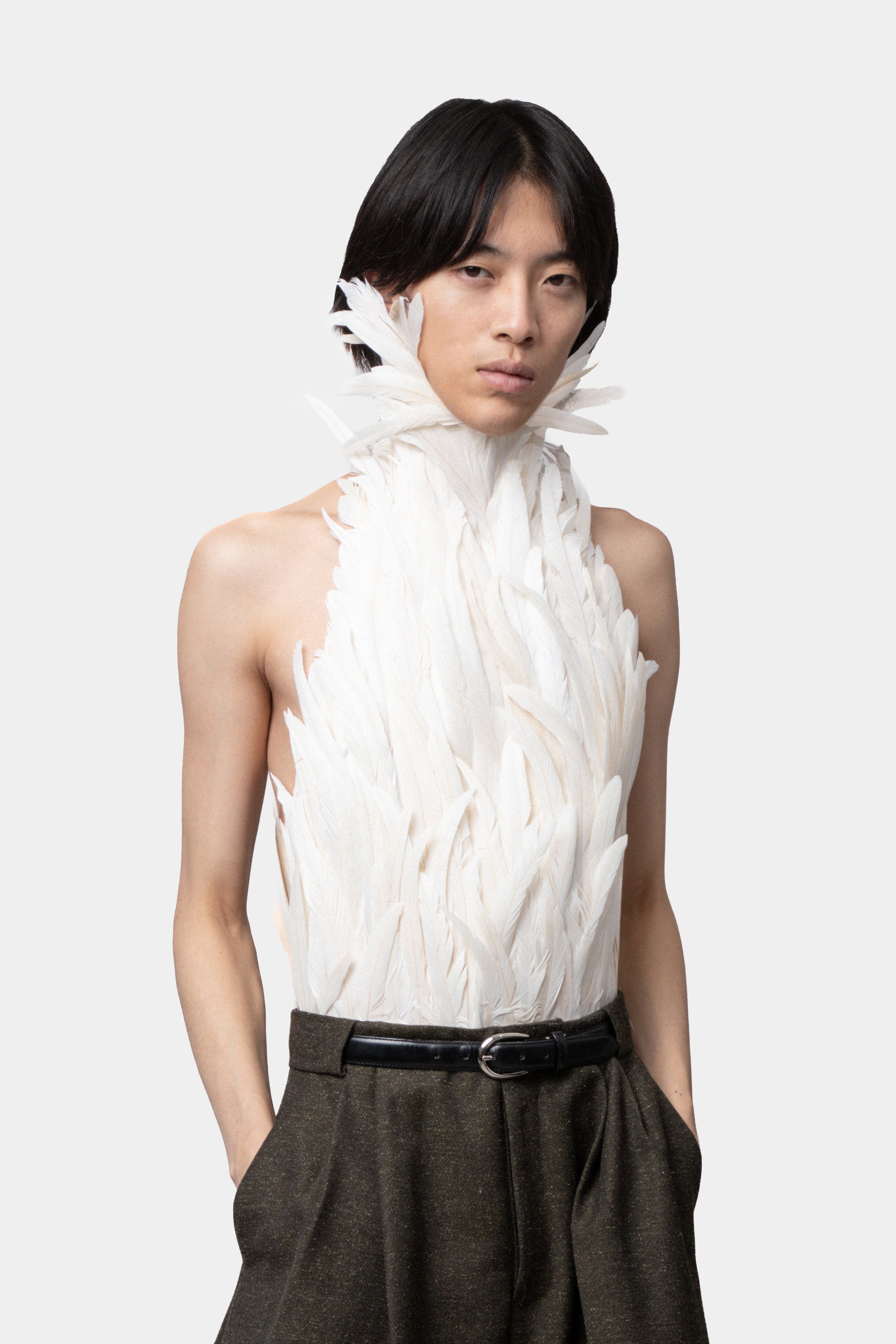 FEATHER TOP