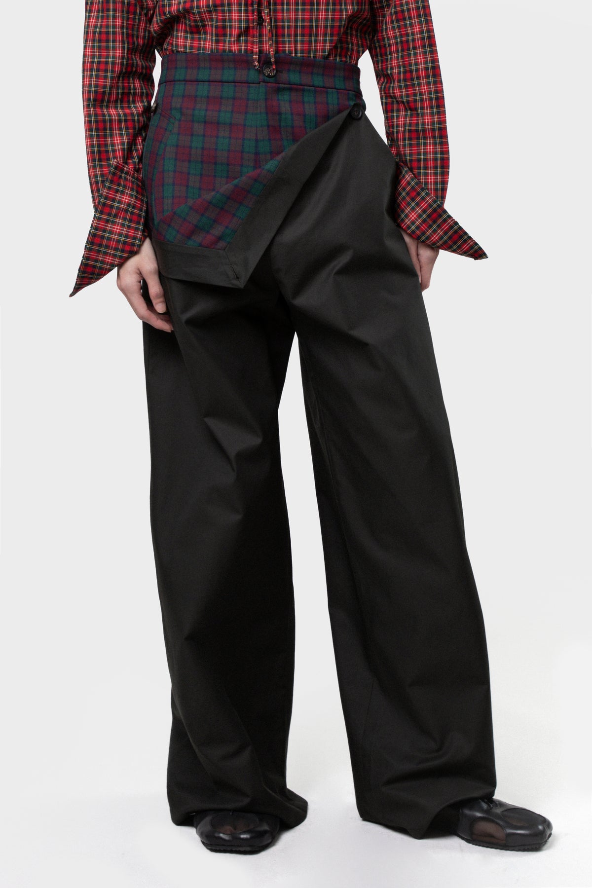 HYBRID TRACK PANT