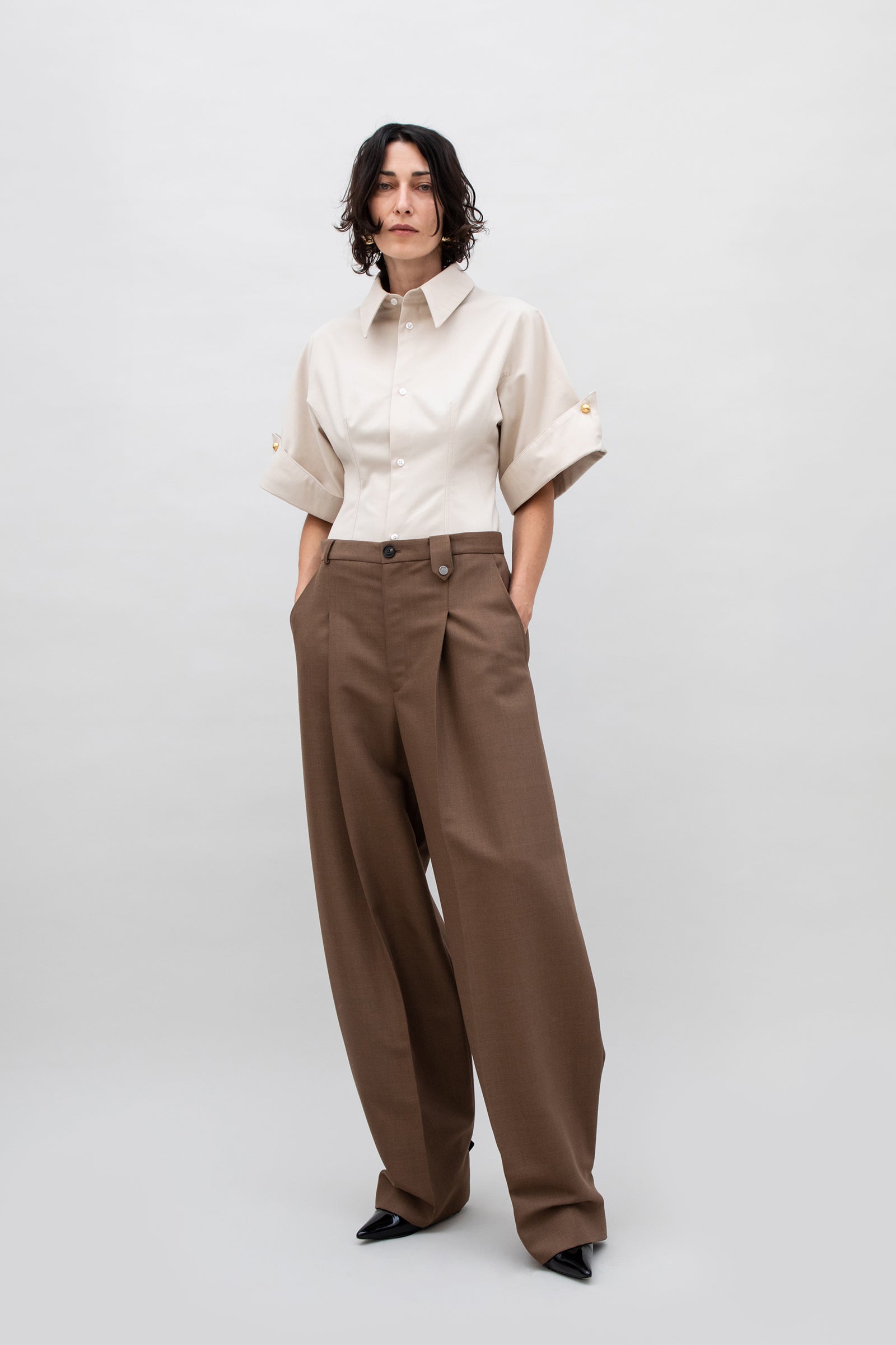 CRISP SHORT SLEEVE SHIRT