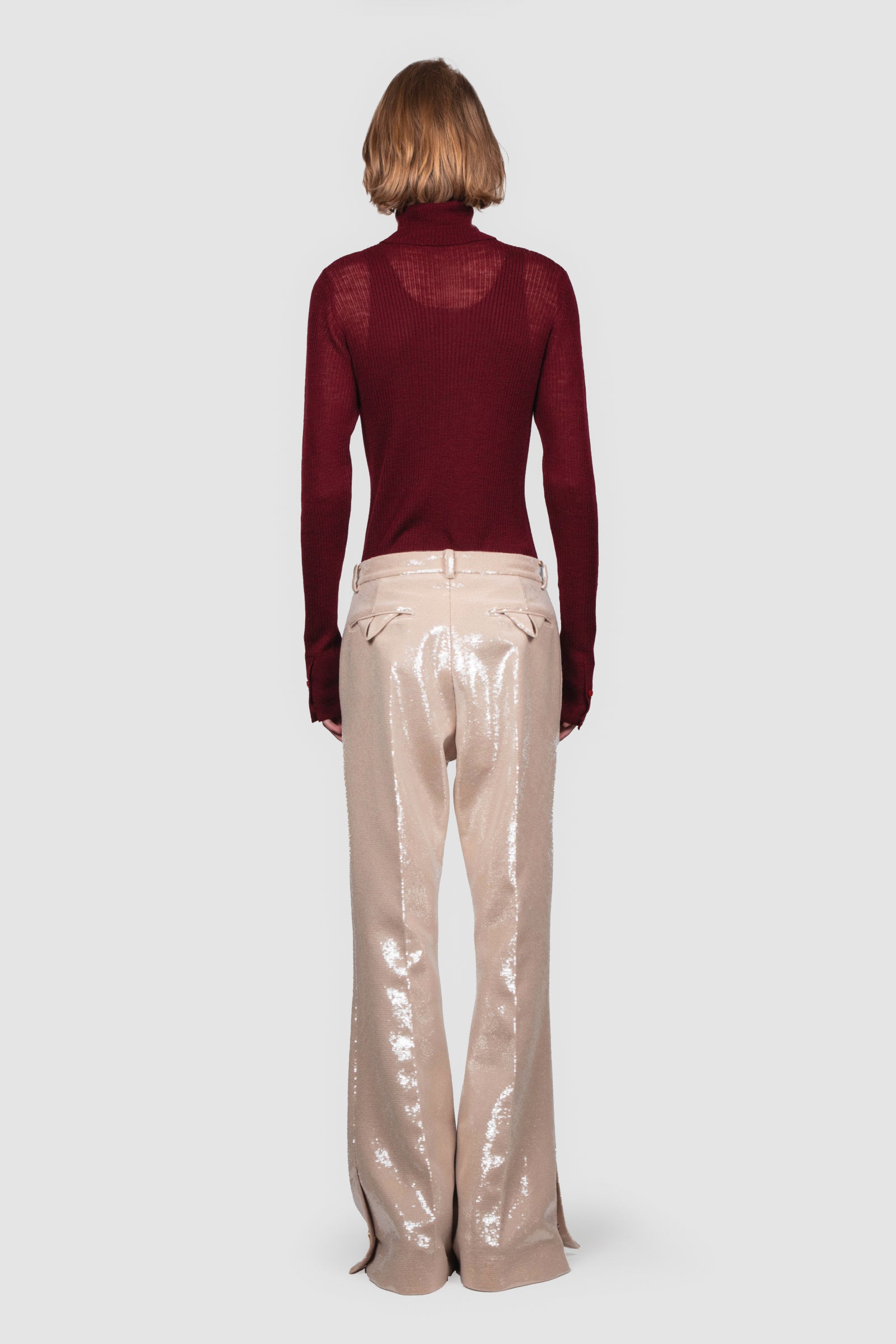 FITTED TURTLENECK