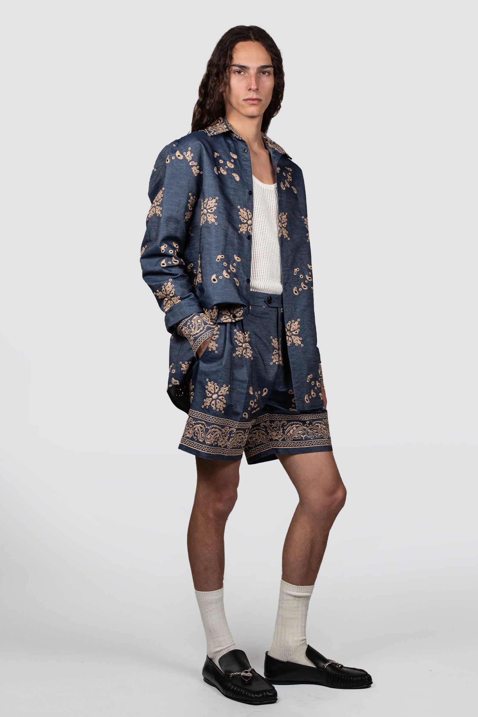 LONGSLEEVE SHIRT
