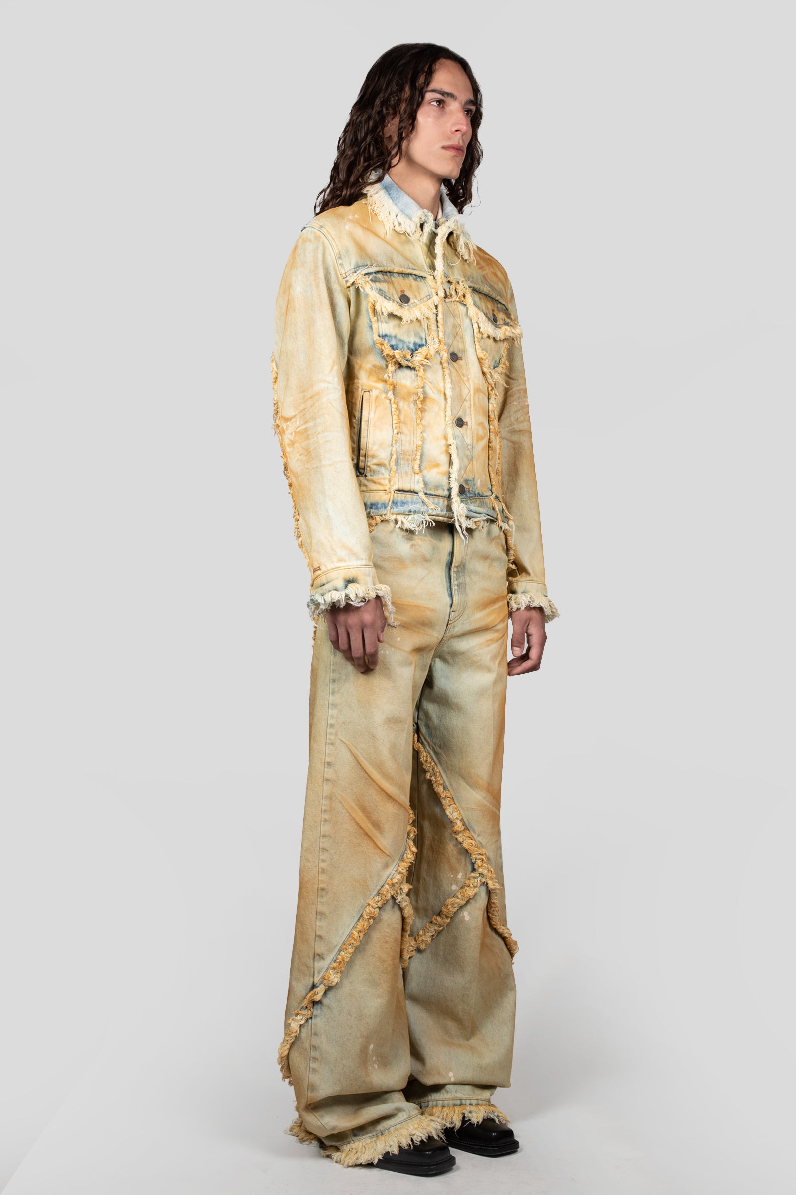 RAW EDGES DENIM JACKET